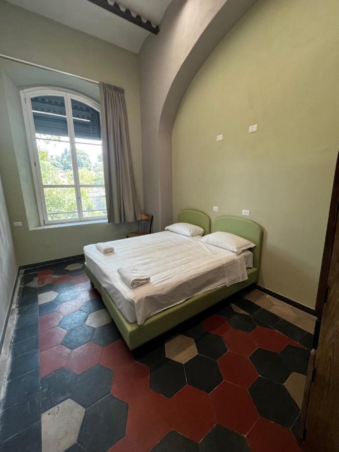 Borgo Ripa Urban Travel Hostel Рим Екстериор снимка