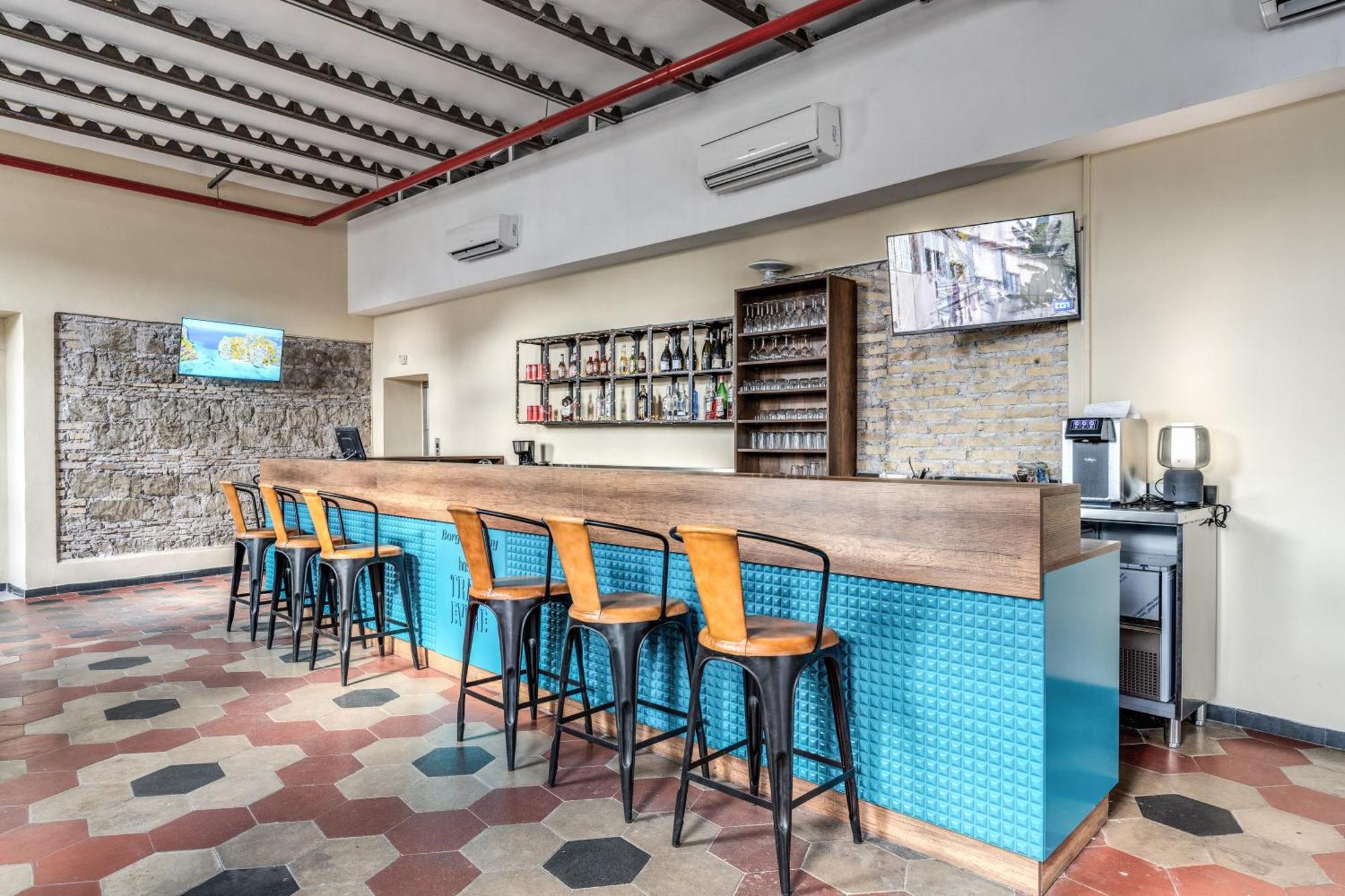 Borgo Ripa Urban Travel Hostel Рим Екстериор снимка