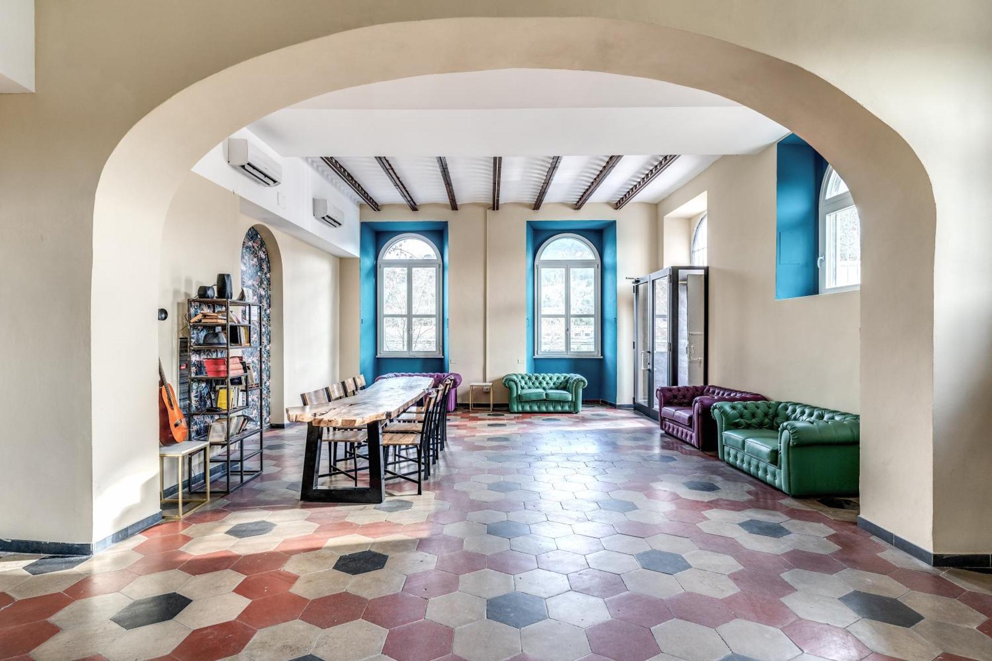 Borgo Ripa Urban Travel Hostel Рим Екстериор снимка
