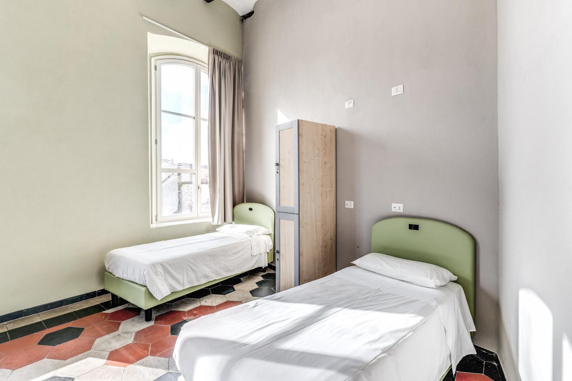 Borgo Ripa Urban Travel Hostel Рим Екстериор снимка