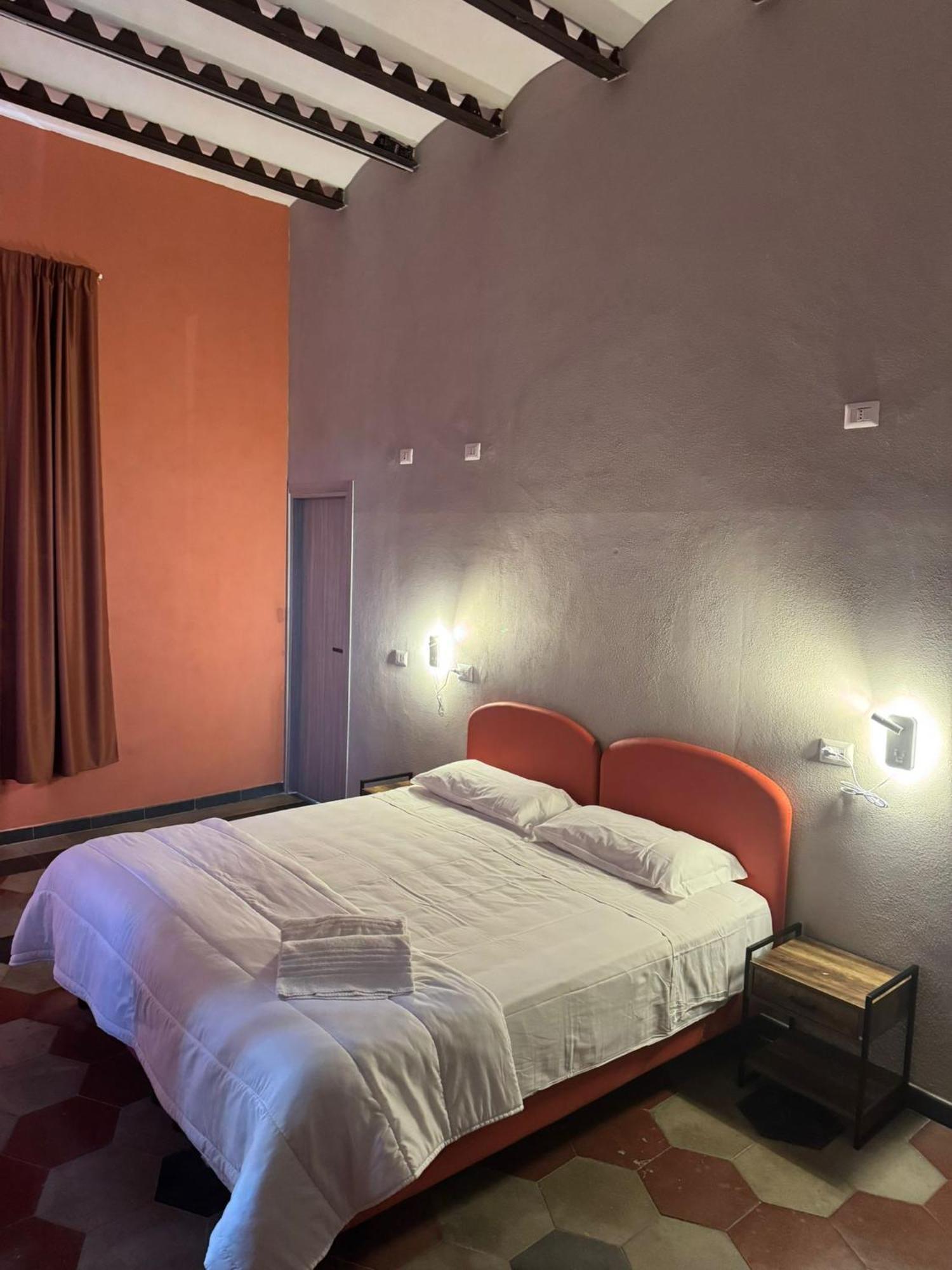 Borgo Ripa Urban Travel Hostel Рим Екстериор снимка